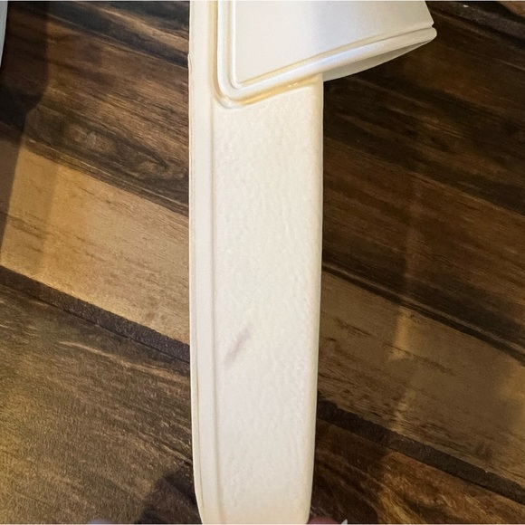 Balenciaga Pool Slides - Picture 9 of 13